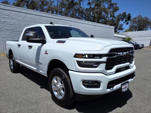 2025 RAM 2500 Big Horn Crew Cab 4x4 6'4' Box