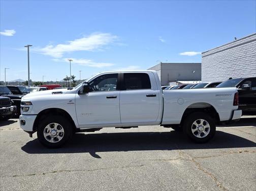 2025 RAM 2500 Big Horn Crew Cab 4x4 6'4' Box