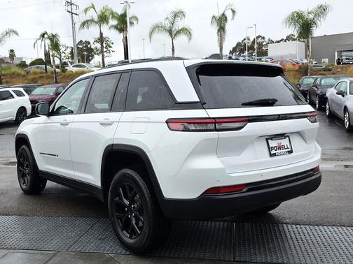 2025 Jeep Grand Cherokee Altitude