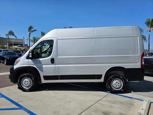 2025 RAM ProMaster 2500 Tradesman