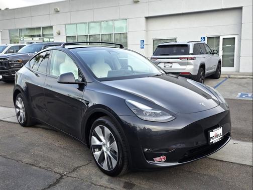 2024 Tesla Model Y Long Range Dual Motor All-Wheel Drive
