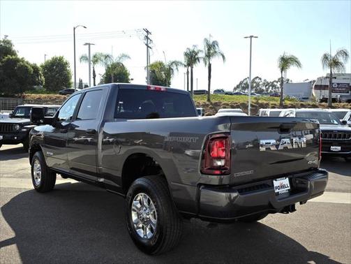 2025 RAM 2500 Big Horn Crew Cab 4x4 6'4' Box