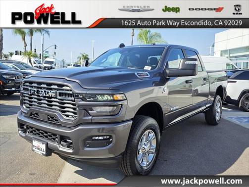 2025 RAM 2500 Big Horn Crew Cab 4x4 6'4' Box