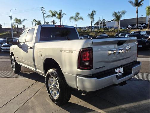 2026 RAM 3500 Big Horn Crew Cab 4x4 6'4' Box