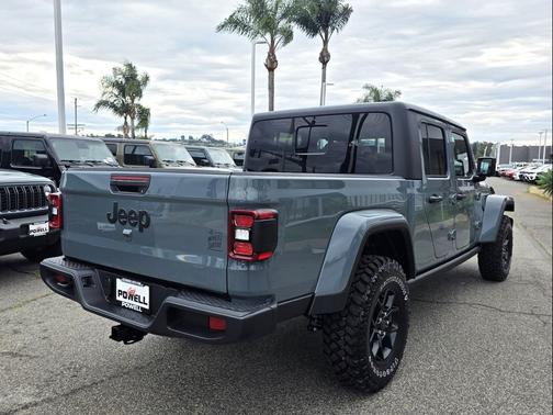 2026 Jeep Gladiator Willys 4x4