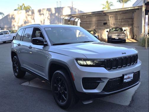 2025 Jeep Grand Cherokee Altitude
