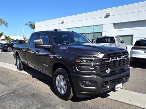 2025 RAM 2500 Big Horn Crew Cab 4x2 8' Box