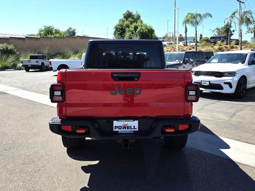 2025 Jeep Gladiator Mojave
