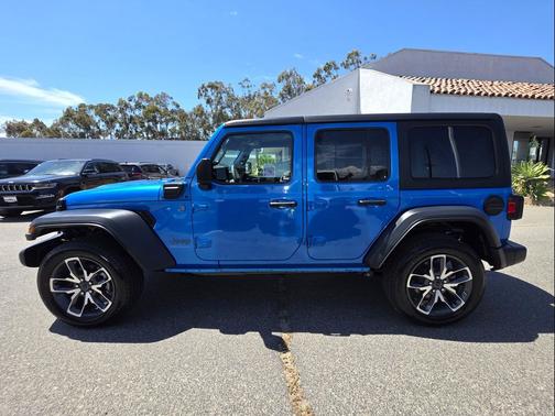 2025 Jeep Wrangler 4xe Sport S