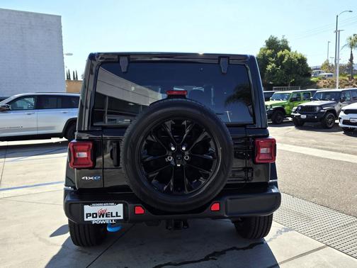 2024 Jeep Wrangler 4xe Sahara