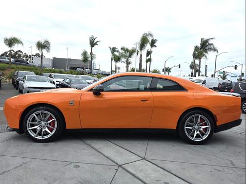 2025 Dodge Charger Daytona R/T Scat Pack