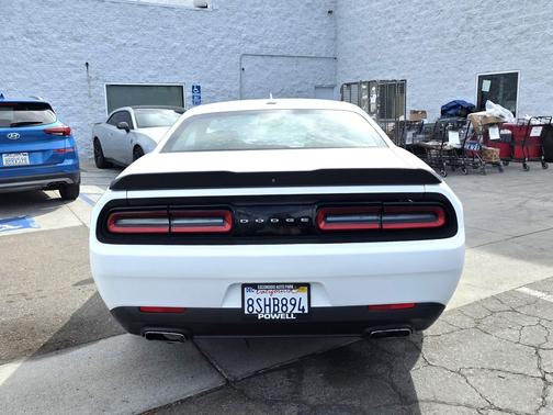2016 Dodge Challenger SXT