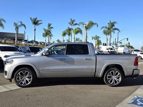 2025 RAM 1500 ST