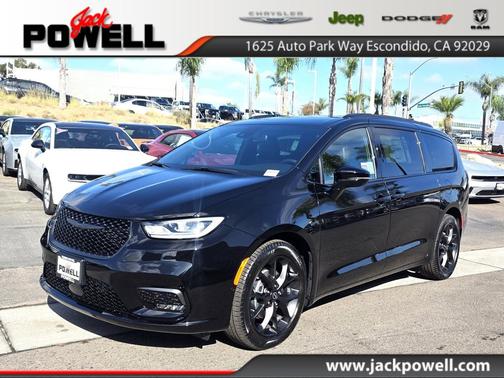 2026 Chrysler Pacifica L