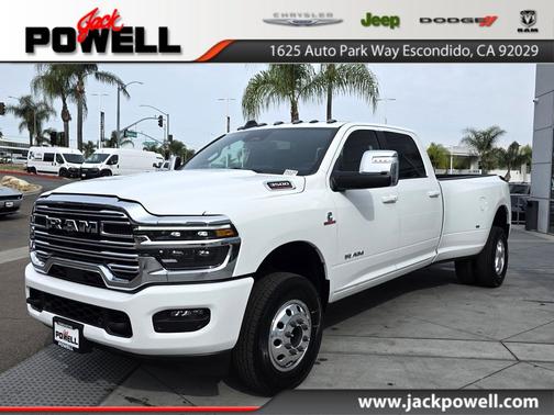 2026 RAM 3500 Laramie Crew Cab 4x4 8' Box