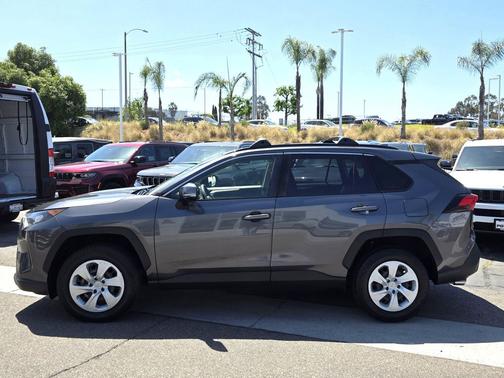 Magnetic Gray Metallic 2019 Toyota RAV4 LE