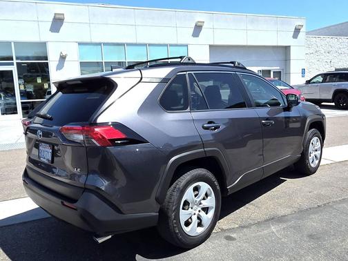Magnetic Gray Metallic 2019 Toyota RAV4 LE