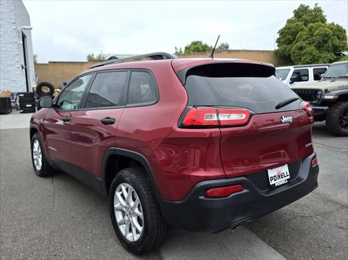 2015 Jeep Cherokee Sport