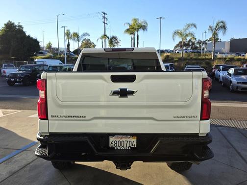 2021 Chevrolet Silverado 1500 Custom Trail Boss