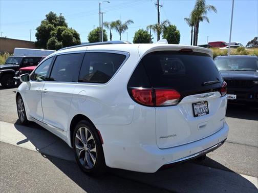 2017 Chrysler Pacifica Limited
