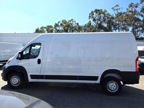 2026 RAM ProMaster 2500 Tradesman
