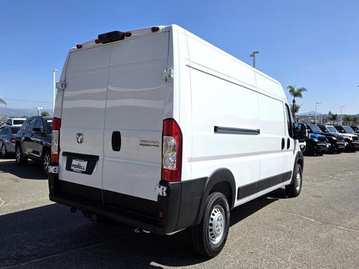 2026 RAM ProMaster 2500 Tradesman