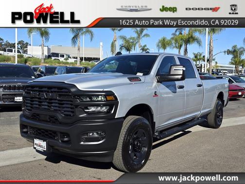 2026 RAM 3500 Tradesman Crew Cab 4x4 8' Box