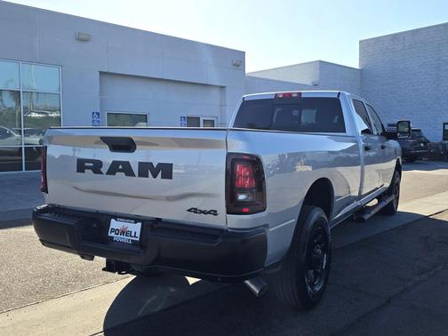 2026 RAM 3500 Tradesman Crew Cab 4x4 8' Box