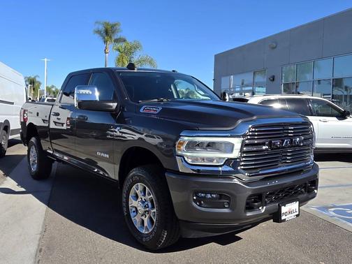 2024 RAM 2500 Laramie Crew Cab 4x4 6'4' Box