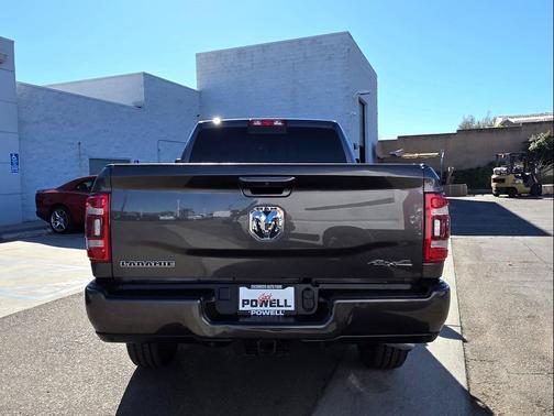 2024 RAM 2500 Laramie Crew Cab 4x4 6'4' Box