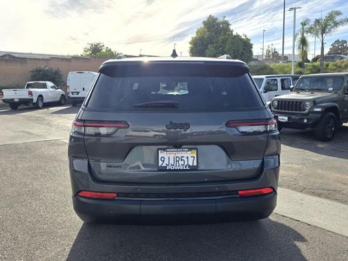 2023 Jeep Grand Cherokee L Altitude