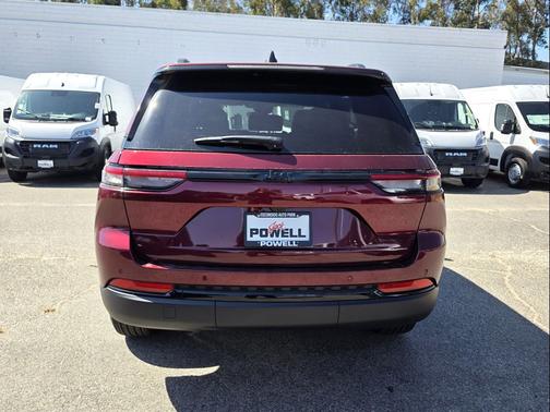 2025 Jeep Grand Cherokee Altitude
