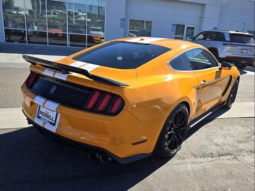 2019 Ford Shelby GT350 Base