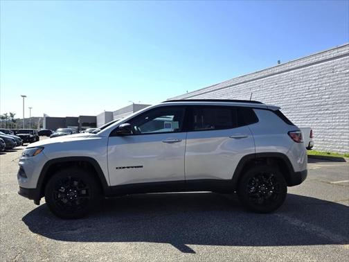2025 Jeep Compass Latitude