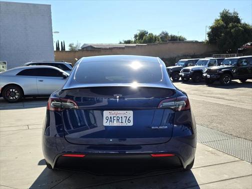 2022 Tesla Model Y Performance Dual Motor All-Wheel Drive