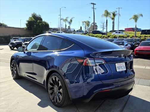 2022 Tesla Model Y Performance Dual Motor All-Wheel Drive