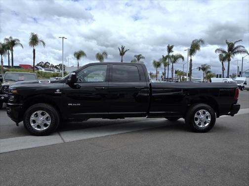2025 RAM 2500 Big Horn Crew Cab 4x2 8' Box