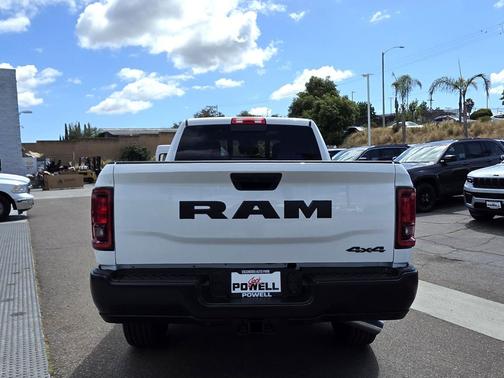Bright White Clearcoat 2026 RAM 3500 Tradesman Crew Cab 4x4 6'4' Box