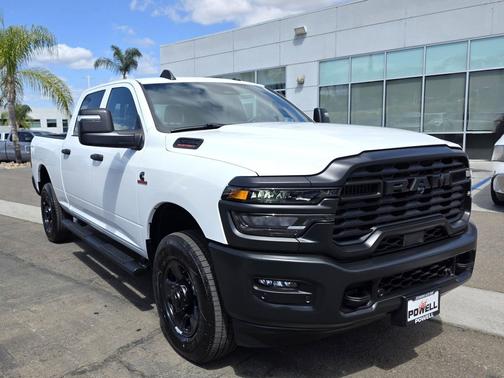 Bright White Clearcoat 2026 RAM 3500 Tradesman Crew Cab 4x4 6'4' Box