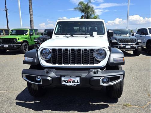 2025 Jeep Gladiator Sport S