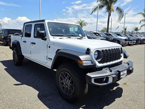 2025 Jeep Gladiator Sport S