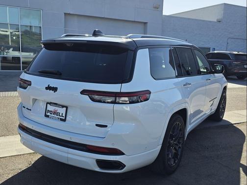 2023 Jeep Grand Cherokee L Summit Reserve