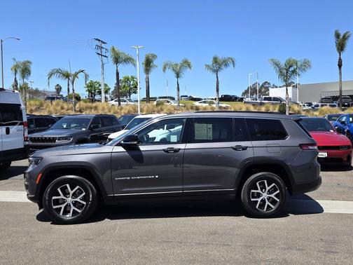 Baltic Gray Metallic Clearcoat 2024 Jeep Grand Cherokee L Limited