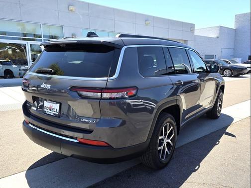 Baltic Gray Metallic Clearcoat 2024 Jeep Grand Cherokee L Limited