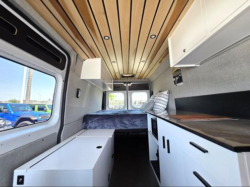 2023 RAM ProMaster 2500 High Roof