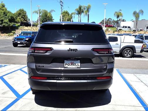 2024 Jeep Grand Cherokee L Altitude