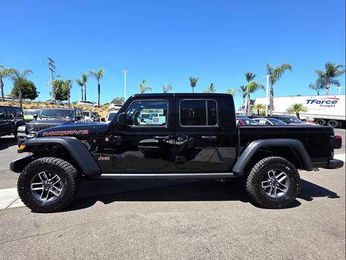 2025 Jeep Gladiator Mojave