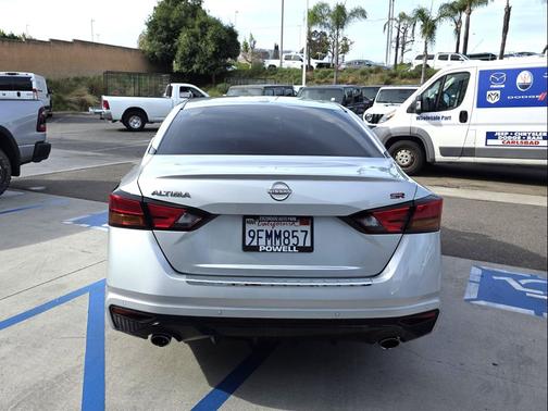 2023 Nissan Altima SR FWD