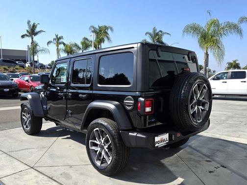 2025 Jeep Wrangler 4xe Sport S
