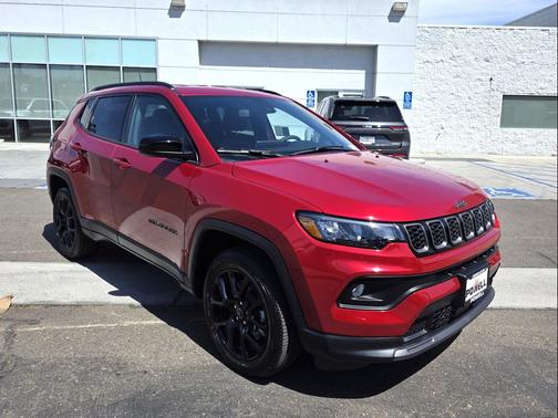 2025 Jeep Compass Latitude